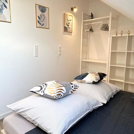 Lgh-Moderne, Ruhige Wohnung, Naehe Zum Flughafen Und Autobahn, 24H-Self-Check-In, Vollausgestattet, Disneyplus, Waschmaschine Langenhagen  Екстериор снимка